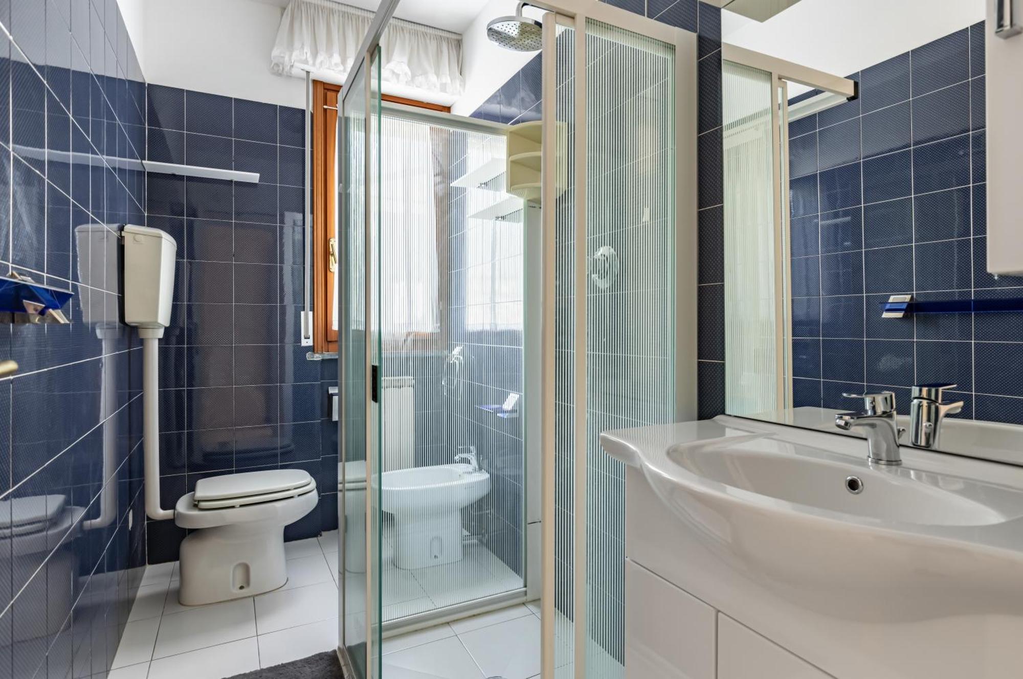 Two-Levels Apartment With Terrace And Parking Виареджо Экстерьер фото